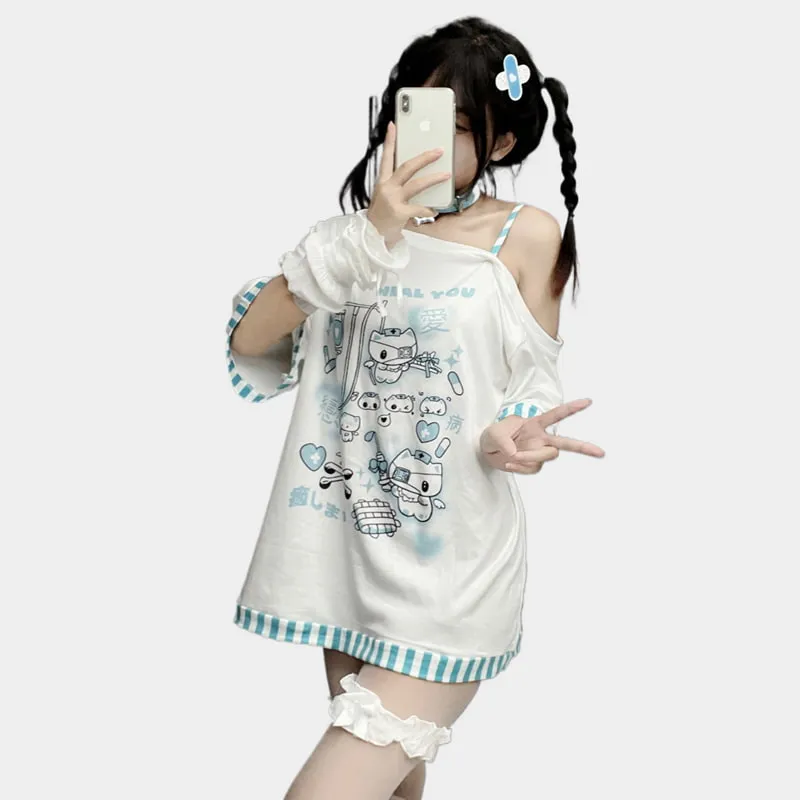 Japanese Jirai Kei Style Off-shoulder Cartoon Print Loose T-shirt