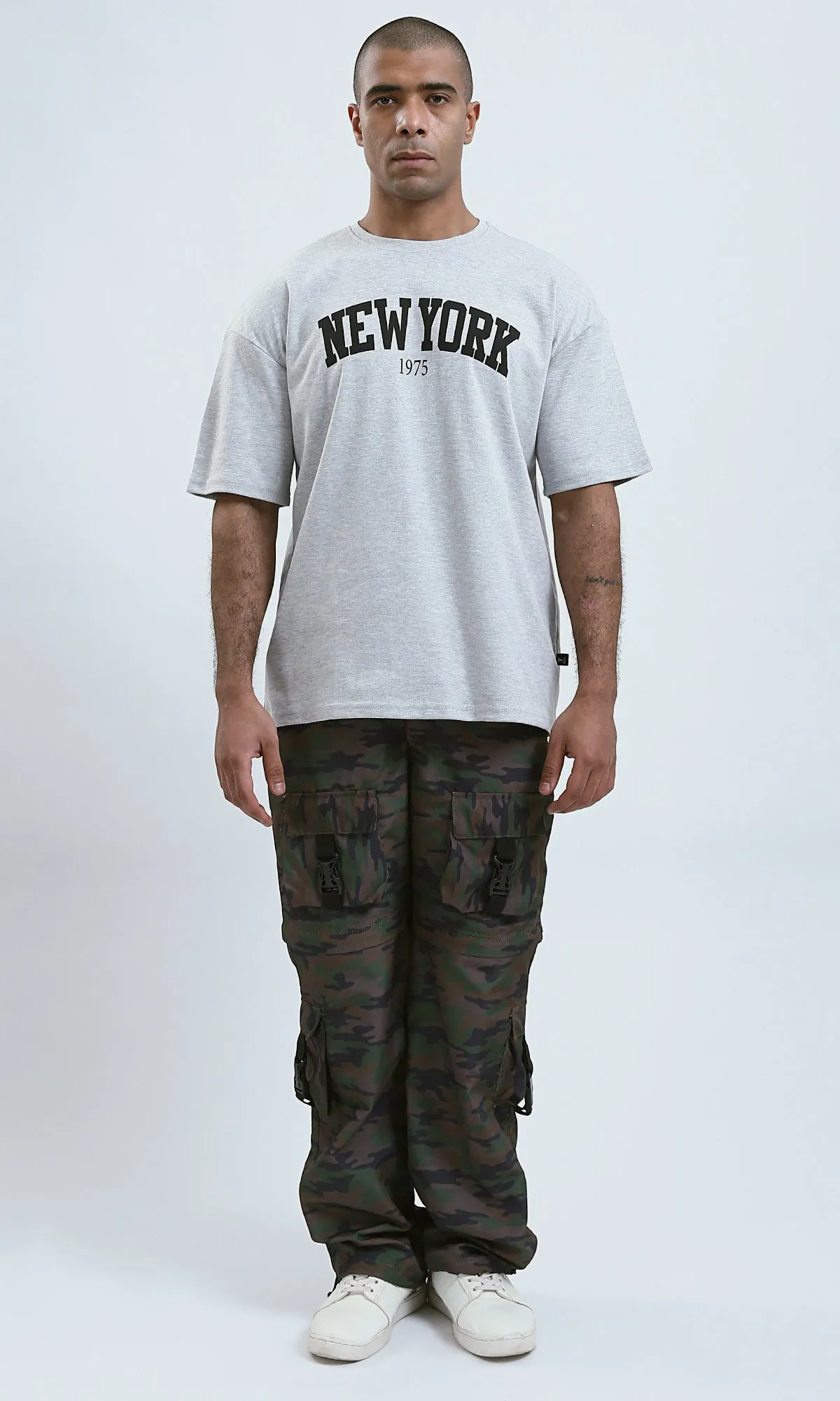 O191637 - Relaxed Fit Printed Light Grey Tee with Elbow Sleeves