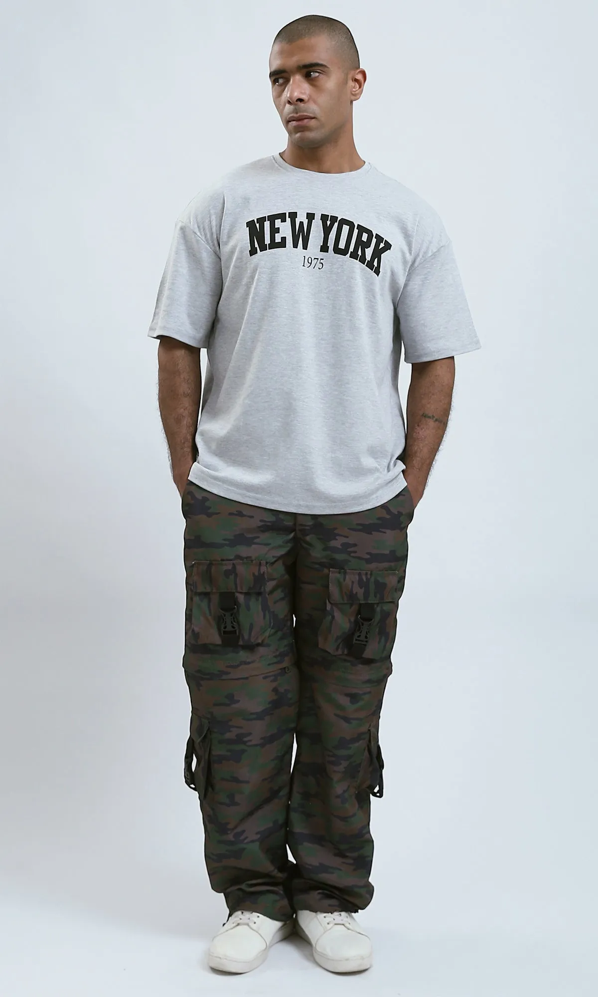O191637 - Relaxed Fit Printed Light Grey Tee with Elbow Sleeves